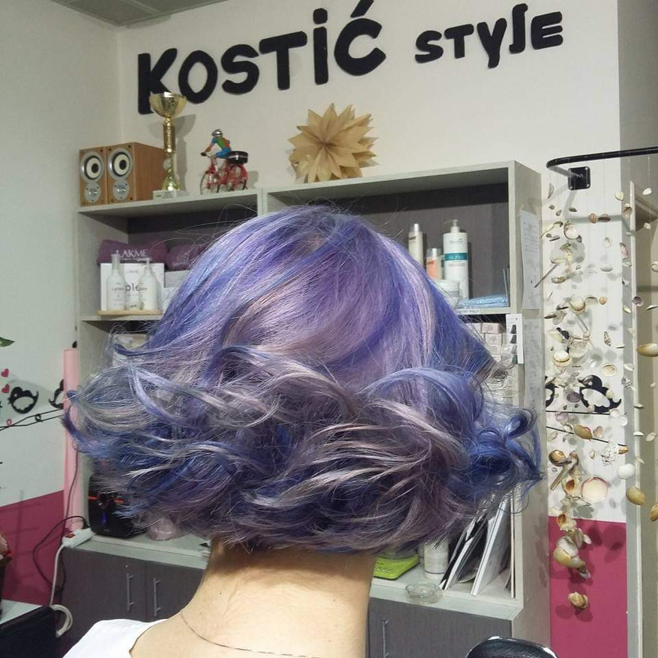 Кostić Style #kragujevac Feniranje i stilizovanje Feniranje - / kosa srednje dužine