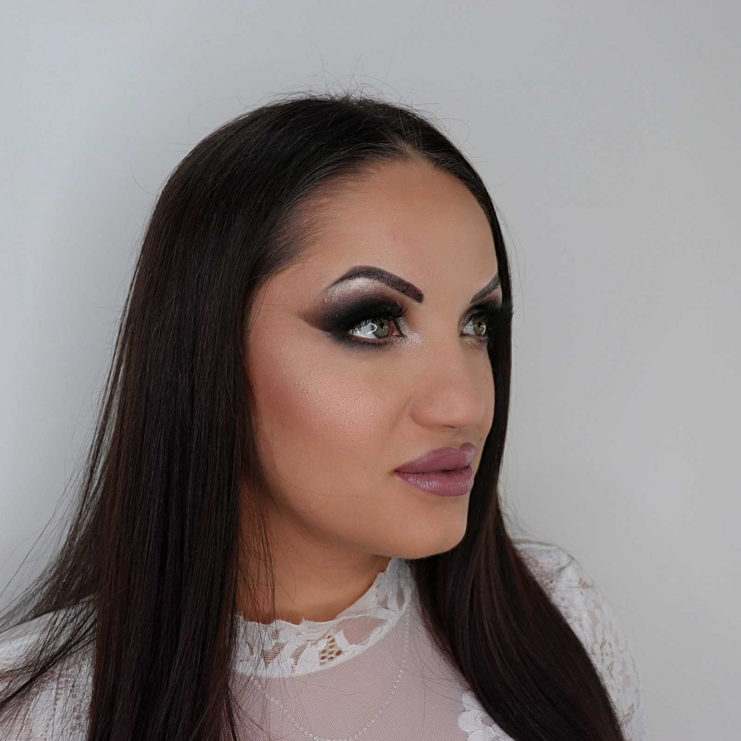 Profesionalno šminkanje + veštačke trepavice - M Studio 0303, Novi Sad Make-up / šminkanje Lice Make-up / šminkanje, Novi Sad, Sajmište, Detelinara, Banatić