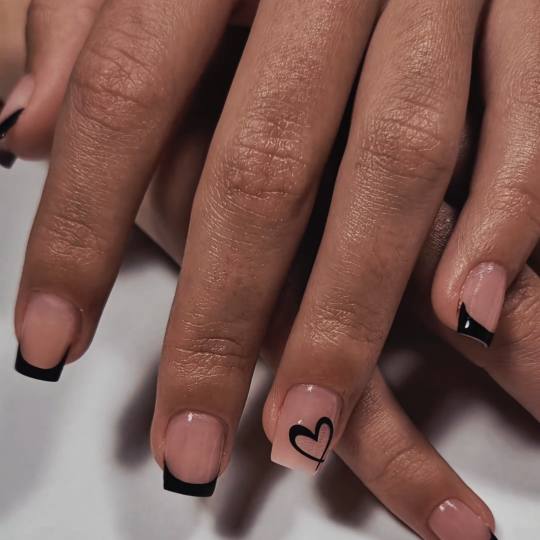 Auréa manucure usluga