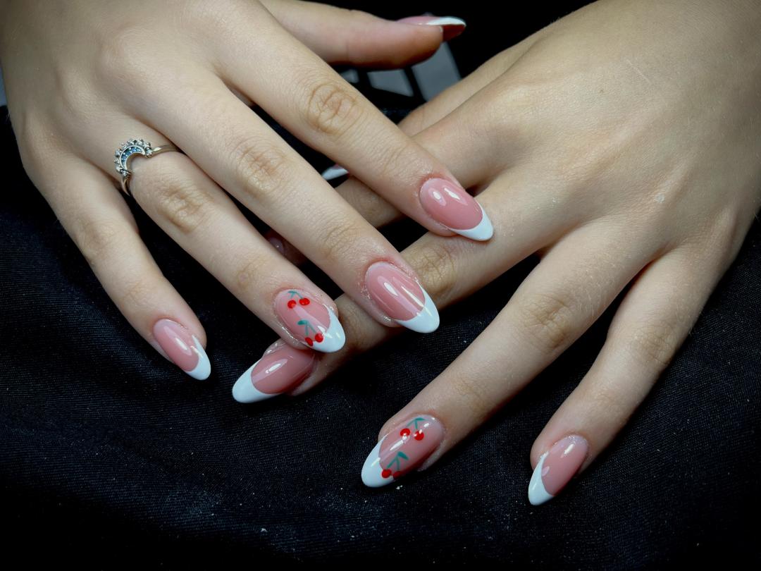 Urban Nails nail bar, Beograd LookBook