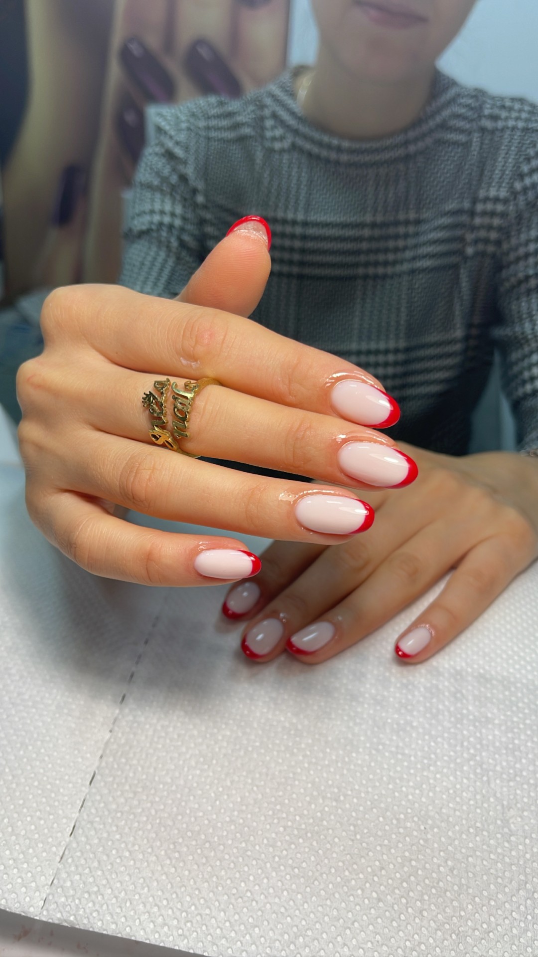 Sneža Nails #beograd Izlivanje noktiju Korekcija noktiju salonski rad - M dužina