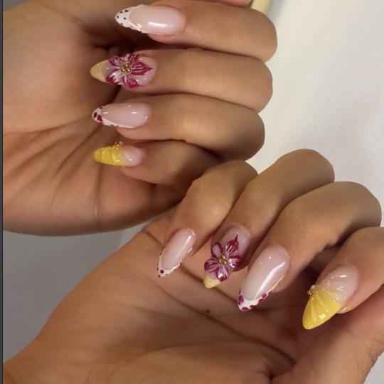Almari Beauty Concept #kragujevac Korekcija noktiju Korekcija noktiju - M dužina Nokti