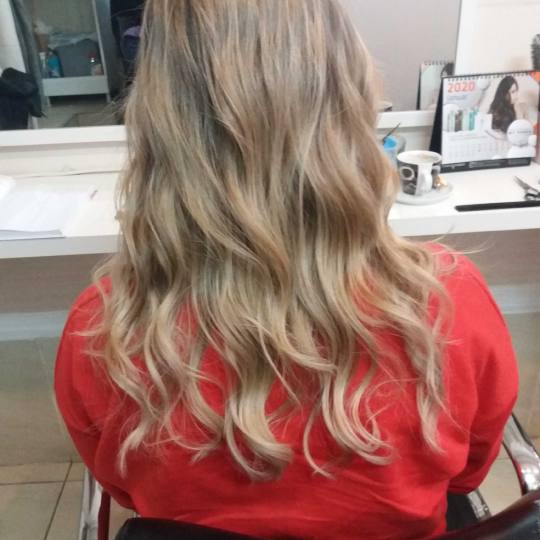 Queens - My Way Vračar #beograd Farbanje kose Balayage - duga kosa