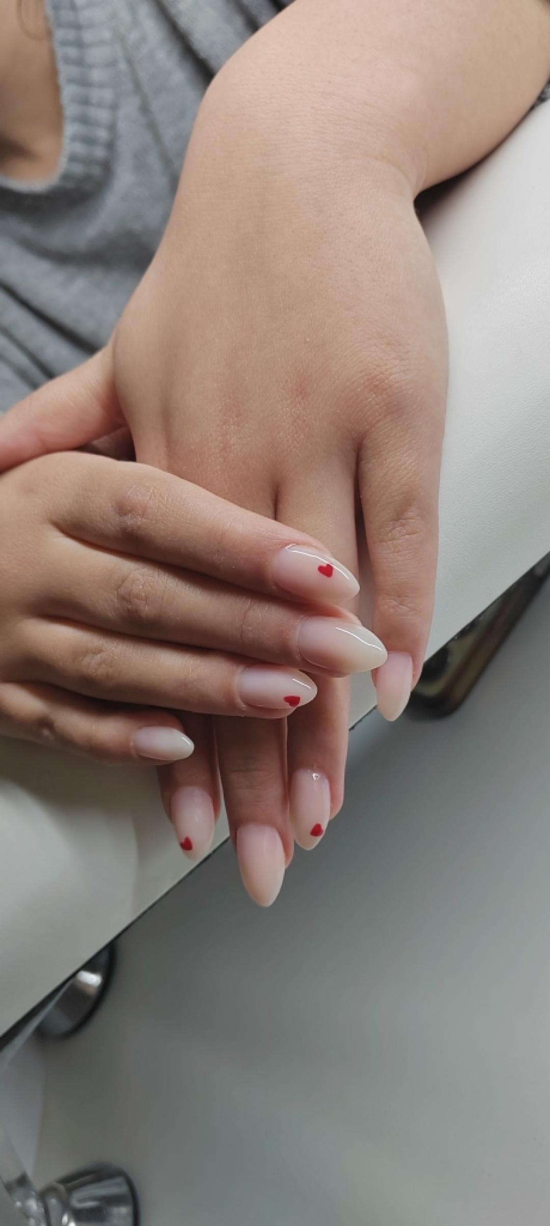 Mari #beograd Nadogradnja noktiju Trajna gel zaštita