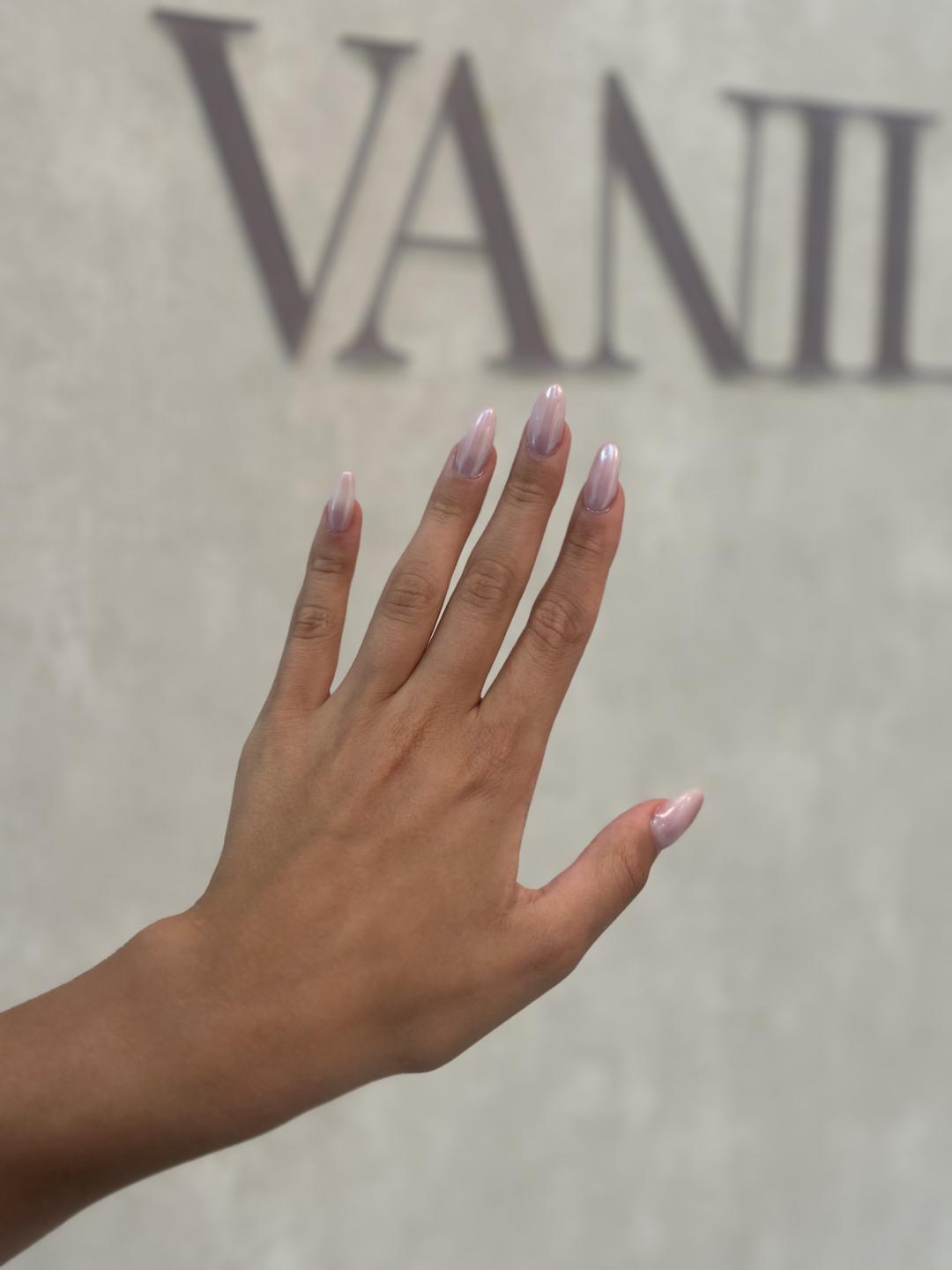 Izlivanje noktiju gelom - L dužina - Vanilla rain beauty - Banovo brdo, Beograd Izlivanje noktiju Nokti Izlivanje noktiju, Beograd, Banovo brdo