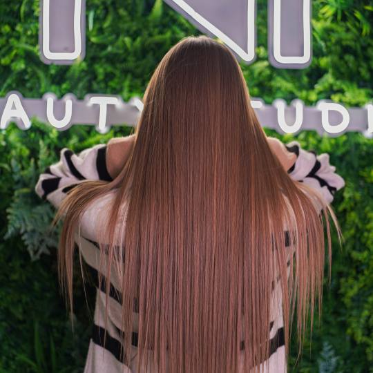 MN Beauty studio #beograd Feniranje i stilizovanje Feniranje na ravno - duga kosa