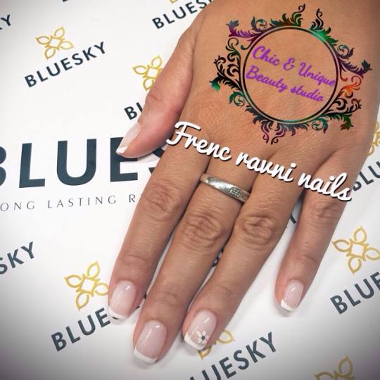 Chic & Unique #beograd Gel lak