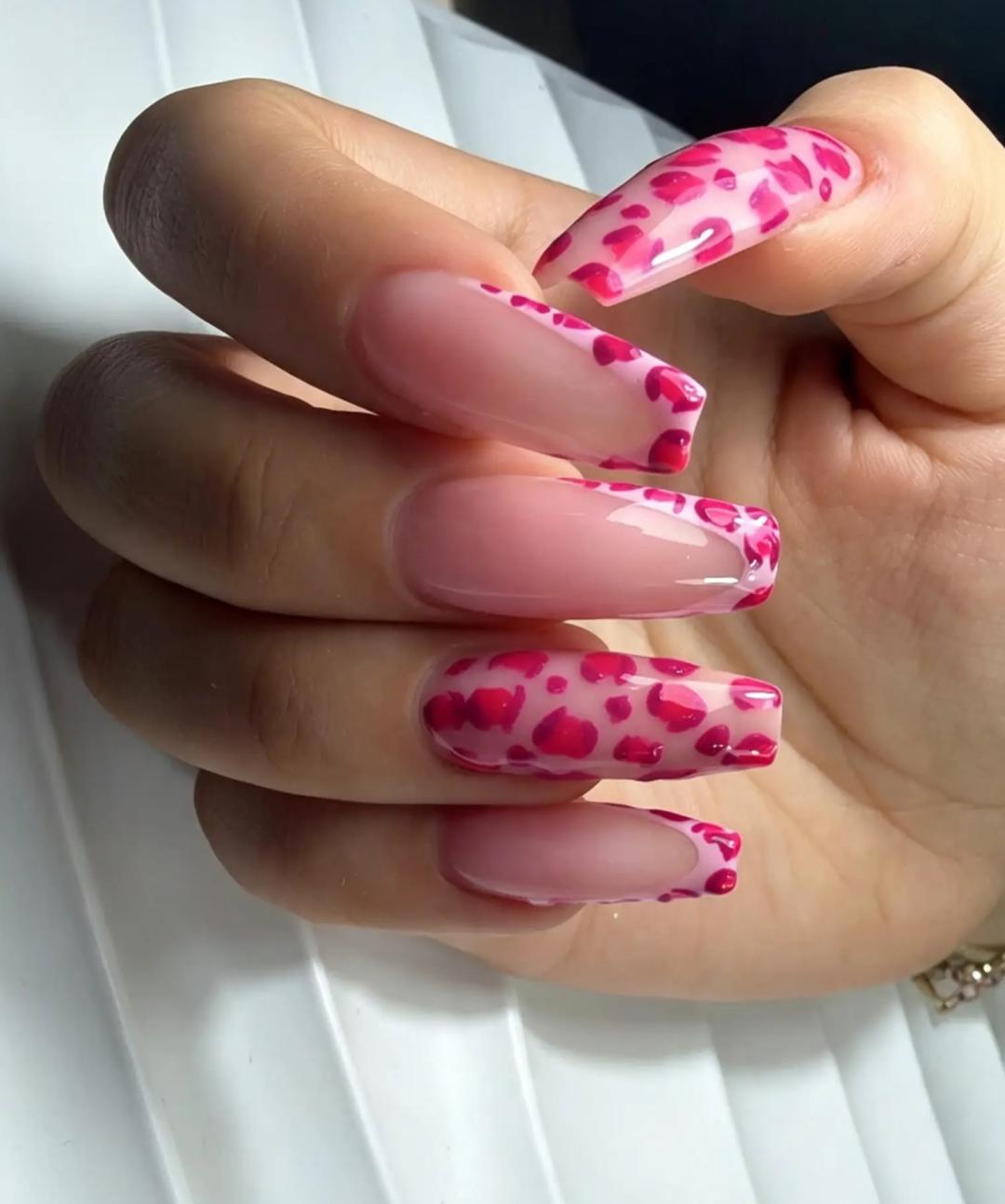 Izlivanje noktiju gelom - L dužina - Nastja beauty studio, Beograd Izlivanje noktiju Nokti Izlivanje noktiju, Beograd, Zvezdara