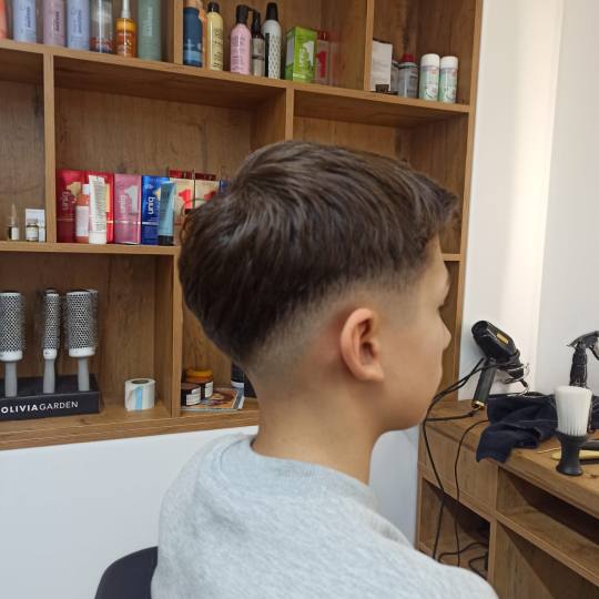 Studio Eleven Ladies&Gentlemen #beograd Muško šišanje Muško šišanje + pranje kose