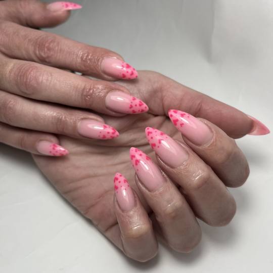 Princess beauty #nis Izlivanje noktiju Izlivanje noktiju gelom - M dužina