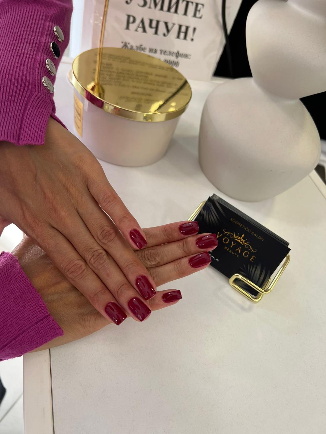 Rubber baza - Voyage beauty, Beograd Ojačavanje noktiju Nokti Ojačavanje noktiju, Beograd, Zvezdara