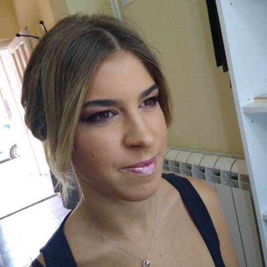 Jovana + #beograd Make-up / šminkanje Profesionalno šminkanje - dnevna / večernja šminka