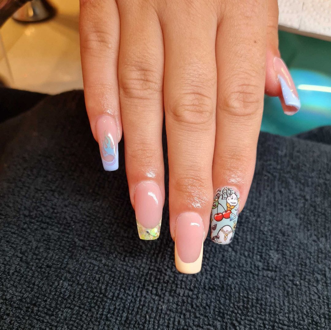 Izlivanje noktiju dužina 3 - Right Beauty, Beograd Izlivanje noktiju Nokti Izlivanje noktiju, Beograd, Centar, Stari grad, Dorćol