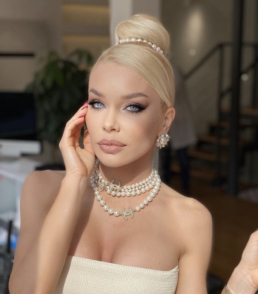 MakeUp & hair studio Slavica Ilić #beograd Svečane i frizure za svadbu Svečana frizura