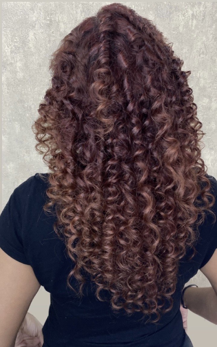 Jovana #beograd Uvijanje, lokne i talasi Afro lokne - duga kosa