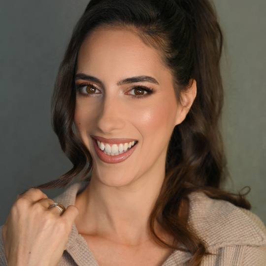 Ivana Vit #beograd Make-up / šminkanje Profesionalno šminkanje - glam šminka Isticanje prirodne l