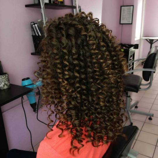 Jovana + #beograd Uvijanje, lokne i talasi Afro lokne - duga kosa Afro