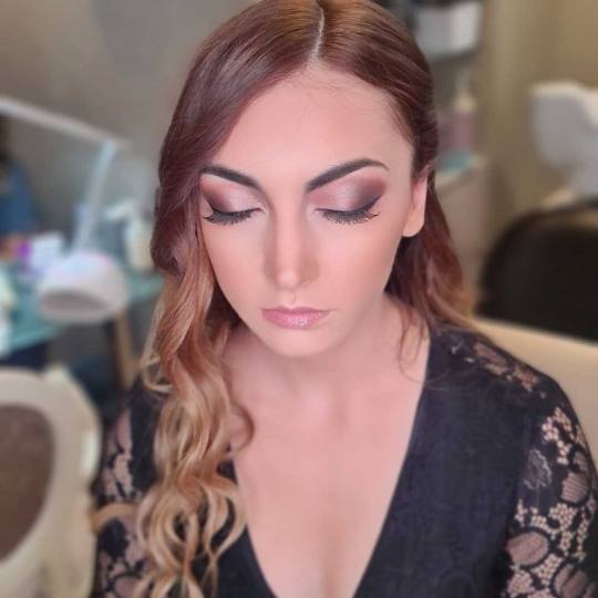 Bibi beauty centar #beograd Make-up / šminkanje Profesionalno šminkanje + veštačke trepavice pro