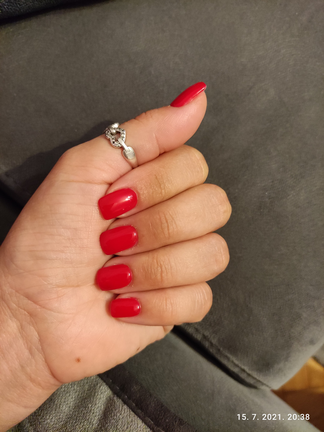 Bellagio beauty center #beograd Izlivanje noktiju Korekcija izlivanja noktiju gelom