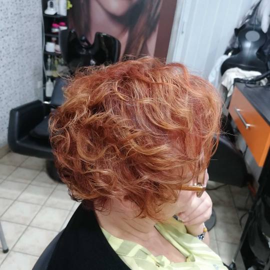 Valentina - Tina S #beograd Farbanje kose farbanje sa par svetlijih paramenova