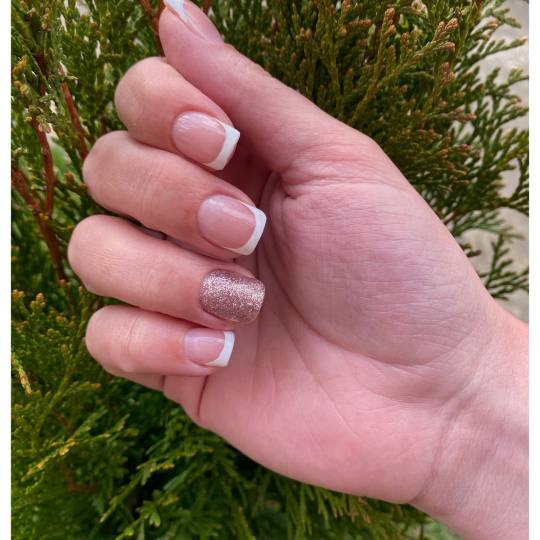 Monami beauty #beograd Ojačavanje noktiju Ojačavanje noktiju S - dužina