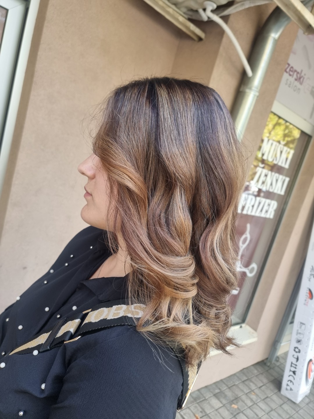 Pramenovi na foliju / Balayage - duga kosa - Studio Slavica - Cale, Kruševac Pramenovi Frizerski saloni Pramenovi, Kruševac, Centar