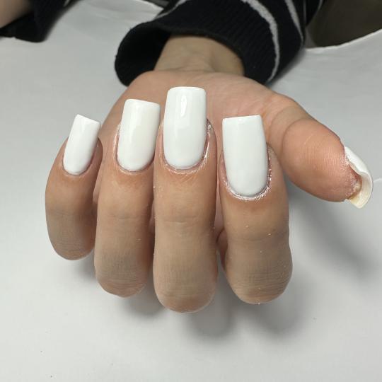 Princess beauty salon #nis Izlivanje noktiju Izlivanje noktiju gelom - M dužina Nokti