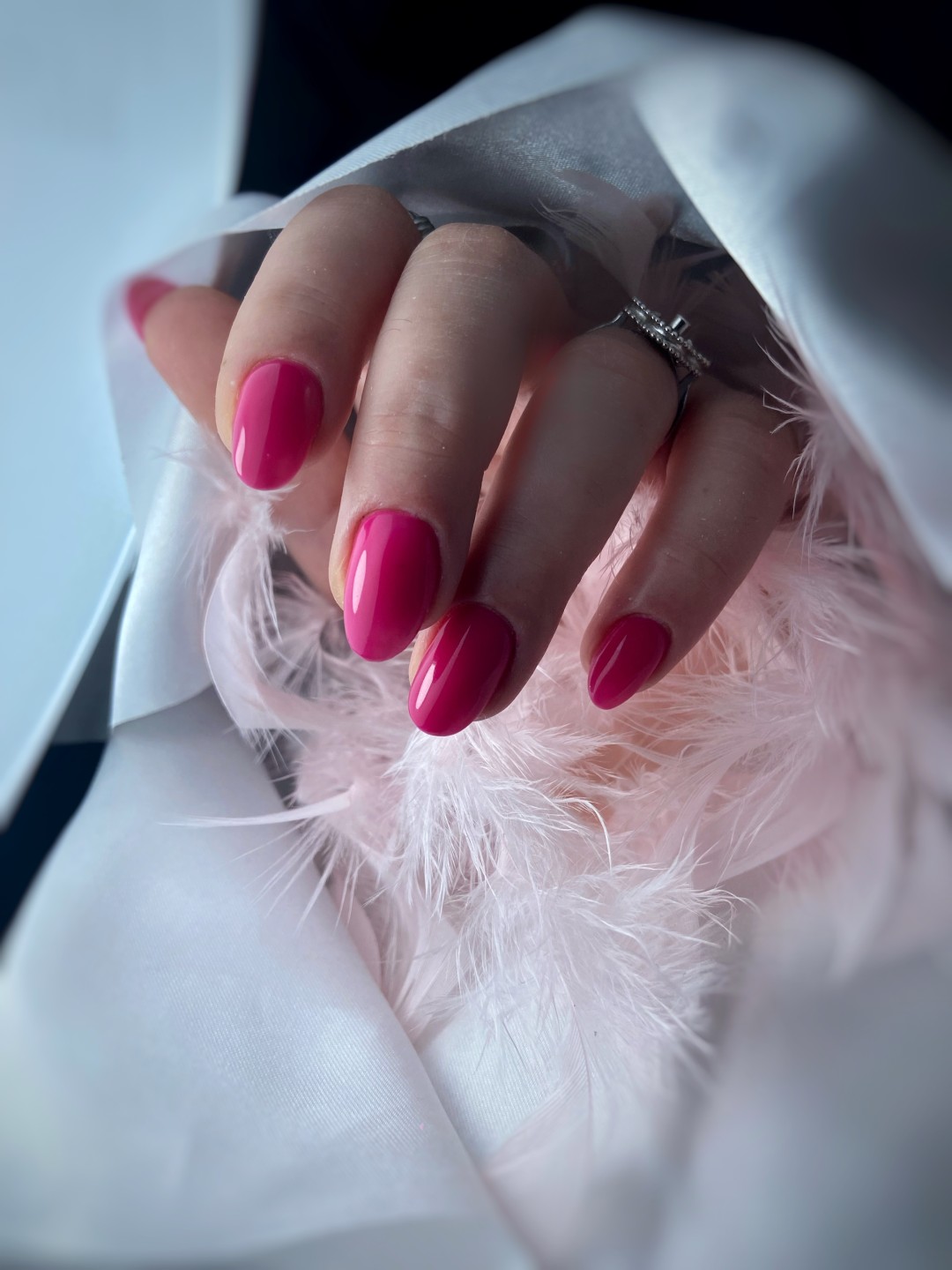 Tuđa korekcija - Beauty by Cvetanoski, Niš Korekcija noktiju Nokti Korekcija noktiju, Niš, Medijana