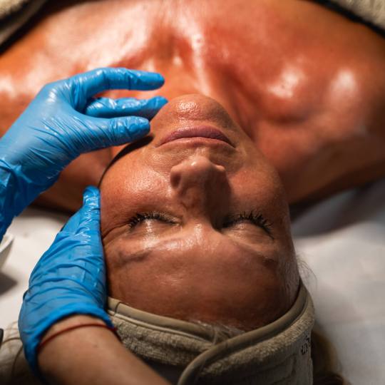 MediBella Aesthetic Dedinje #beograd Tretman lica Booster VIP O2 biološki tretman lica