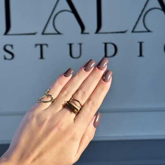 Lala Studio #beograd Ojačavanje noktiju Ojačavanje noktiju gelom - M dužina