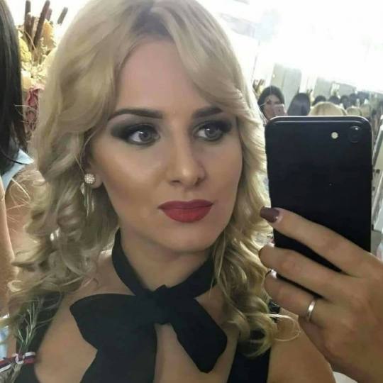 Albina Unisex Studio Lepote #temerin Make-up / šminkanje Profesionalno šminkanje + veštačke trep