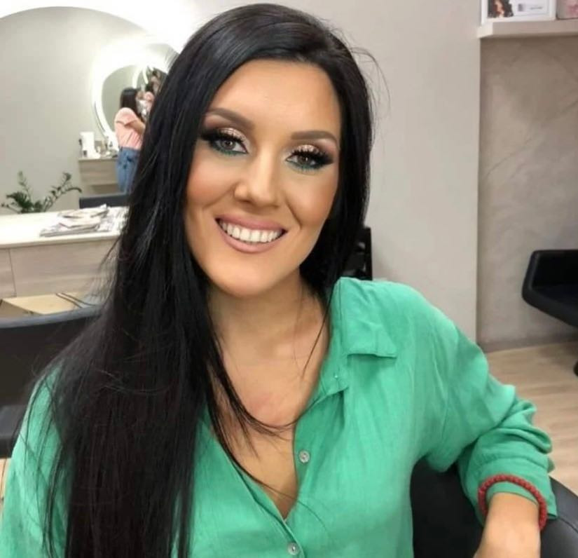 Profesionalno šminkanje + veštačke trepavice - sa profesionalnim puderima - Makeup Olja Grbić, Novi Sad Make-up / šminkanje Lice Make-up / šminkanje, Novi Sad, Rotkvarija, Podbara, Salajka
