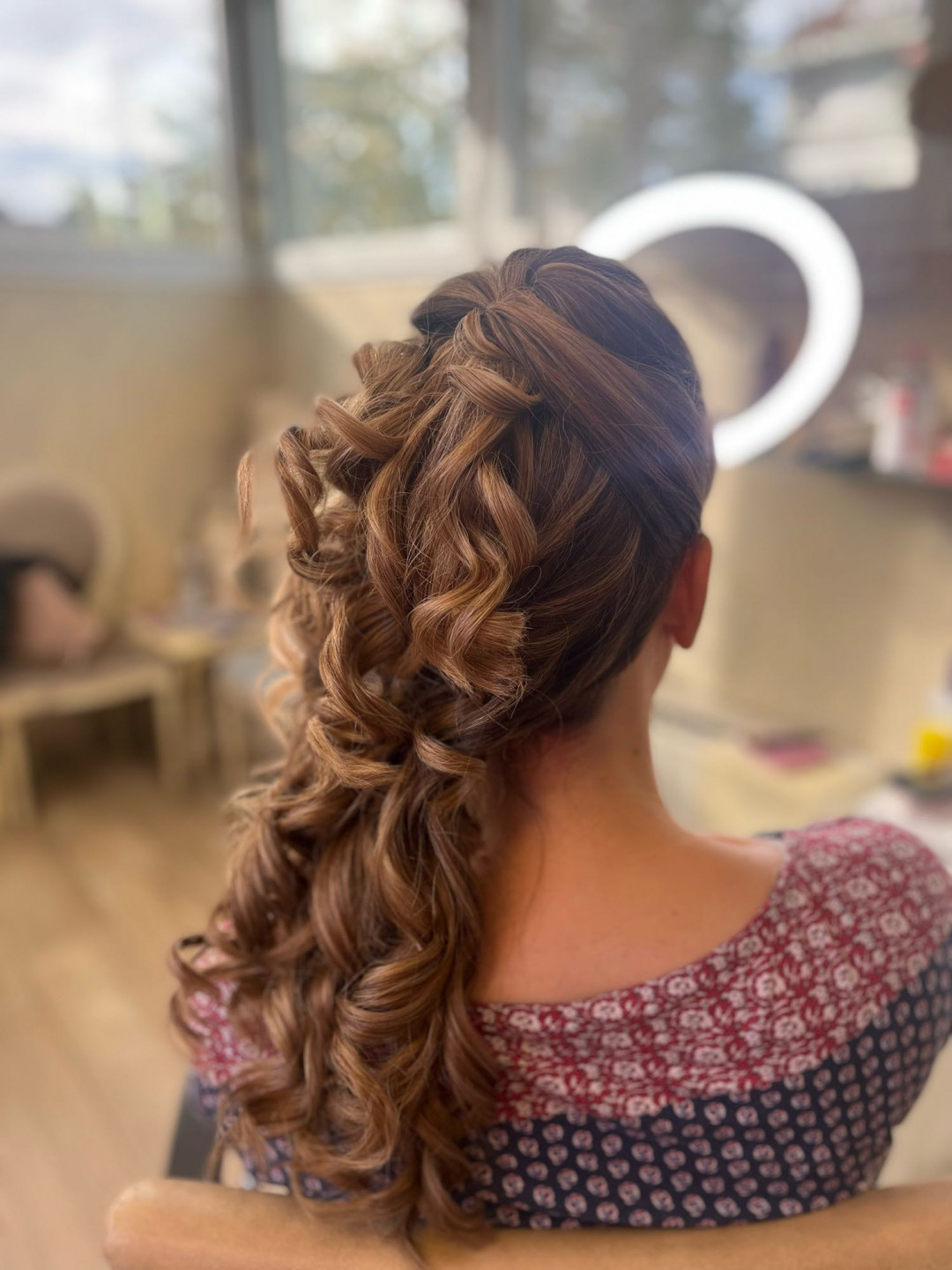 Bibi beauty centar #beograd Svečane i frizure za svadbu Svečana frizura - duga kosa