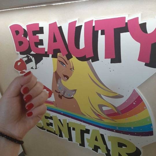 Bibi beauty centar #beograd Ojačavanje noktiju Ojačavanje prirodnih noktiju gelom bibi nails