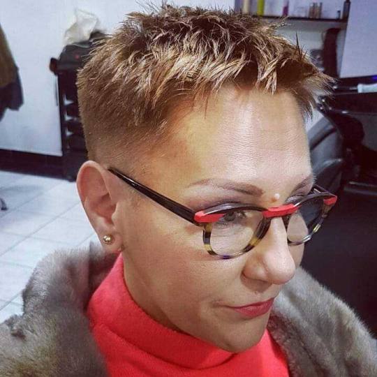 Headroom #beograd Hair cut and color