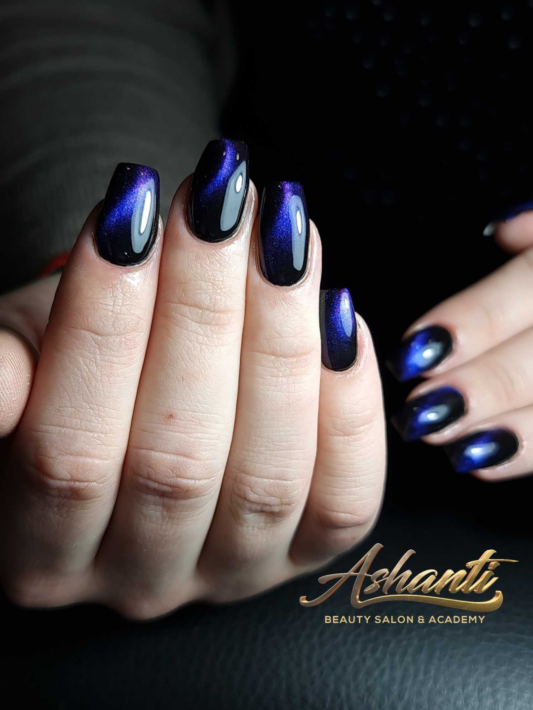 Ashanti Beauty Salon & Academy #beograd Lakiranje noktiju Cat eye / babyboomer - dodatak uz uslugu