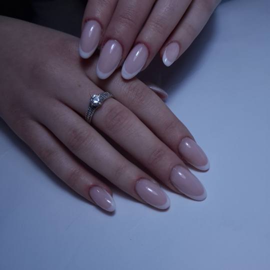 Princess beauty #nis Izlivanje noktiju Izlivanje noktiju gelom - M dužina