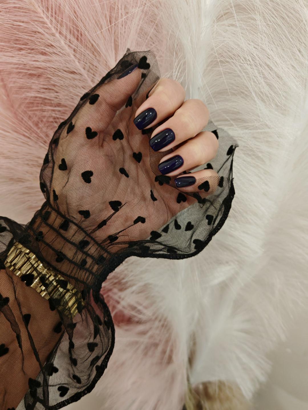 Choco Love #beograd Manikir Aparatni manikir + gel lak