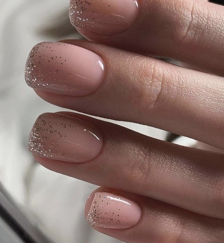 Gel lak - ruke - Atelier Beauty Bar, Niš Gel lak Nokti Gel lak, Niš, Medijana