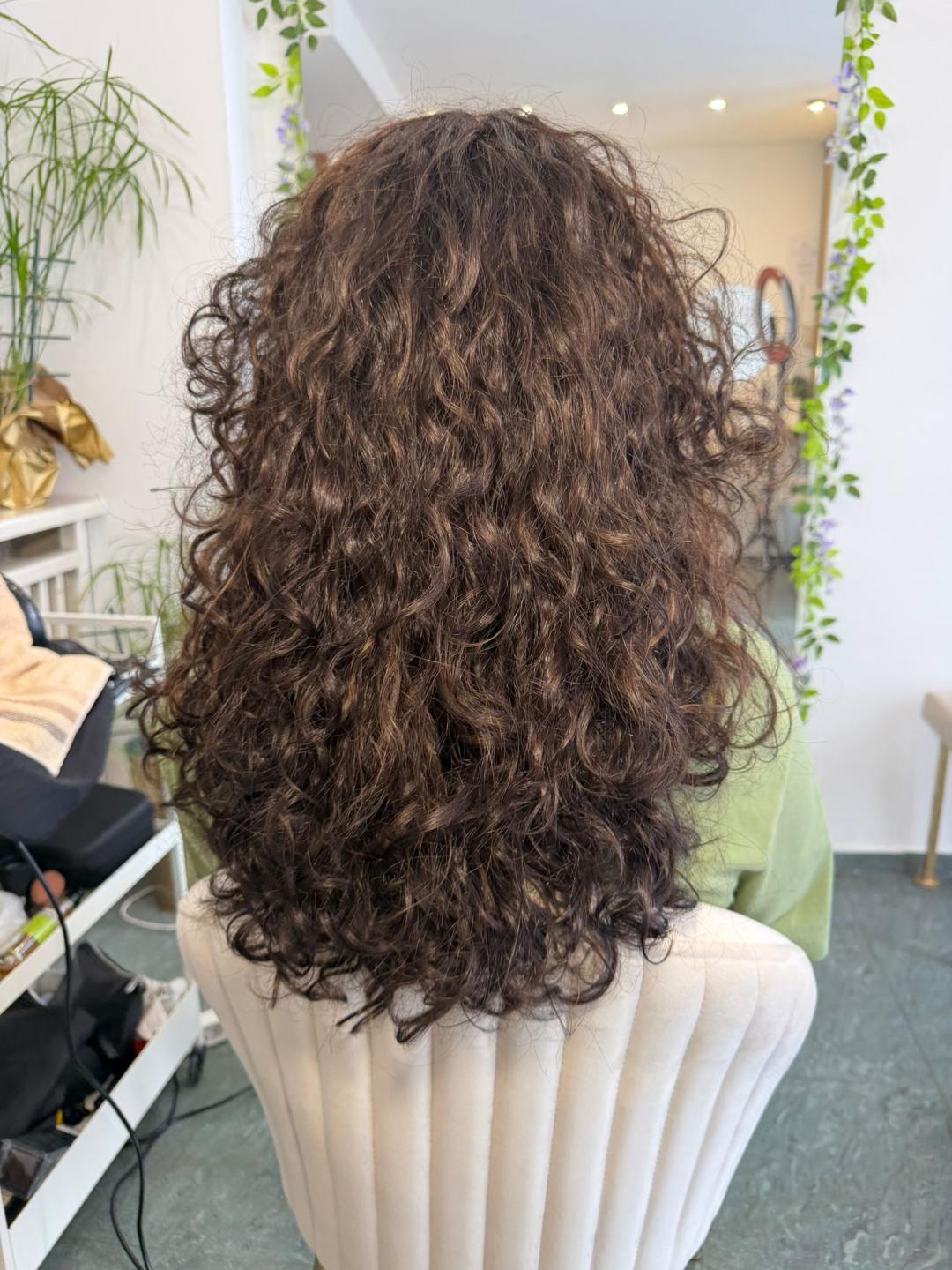 Uslužno farbanje - sve dužine kose - NG Concept beauty studio, Beograd Farbanje kose Frizerski saloni Farbanje kose, Beograd, Beograd na vodi, Sajam, Senjak