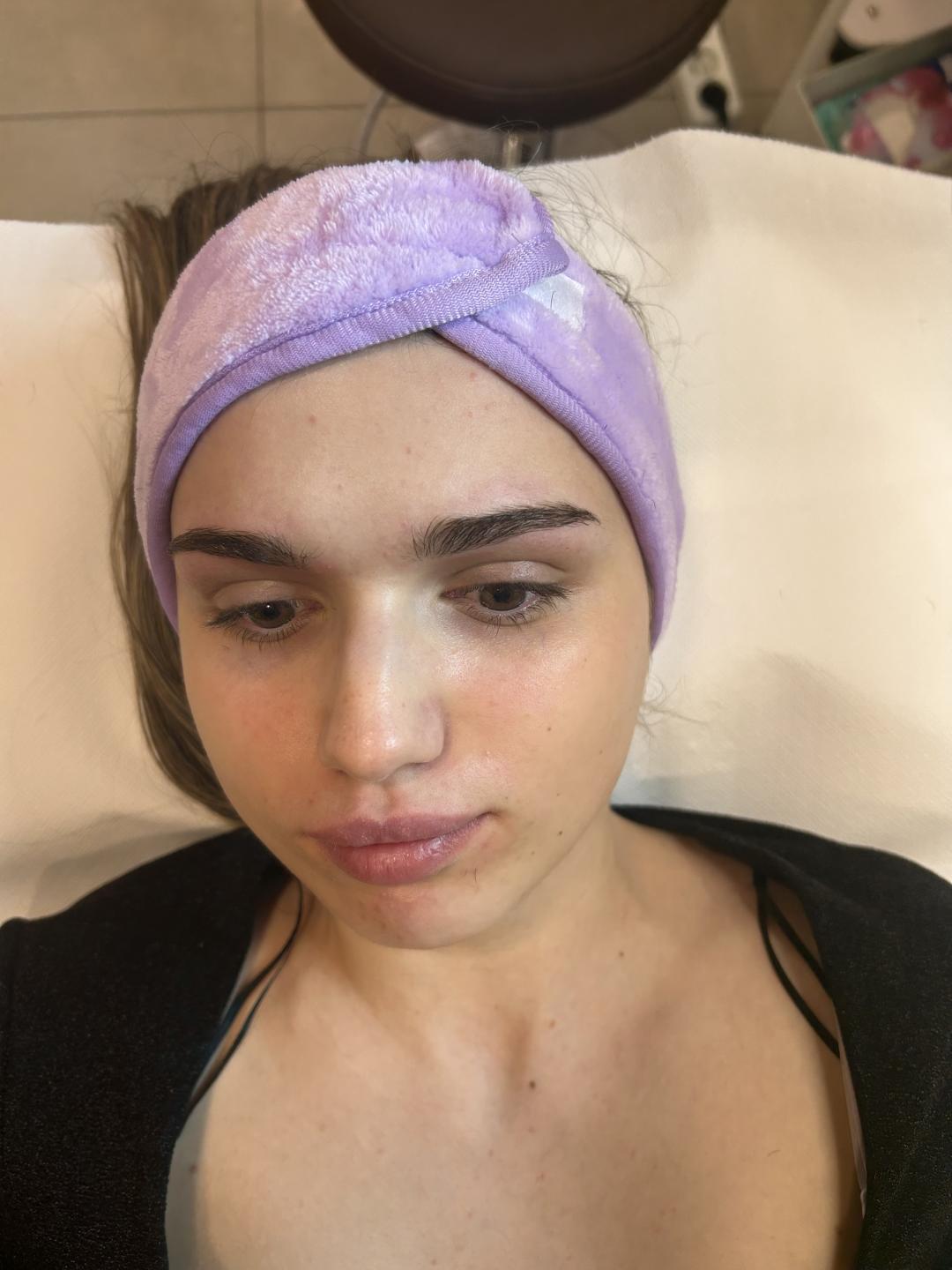 Sandra estetik studio #beograd Obrve Oblikovanje obrva pincetom