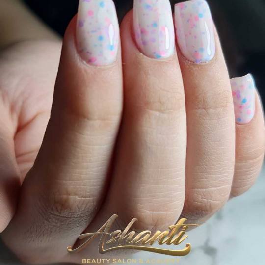Ashanti Beauty Salon & Academy #beograd Gel lak Gel lak / Rubber baza - S dužine