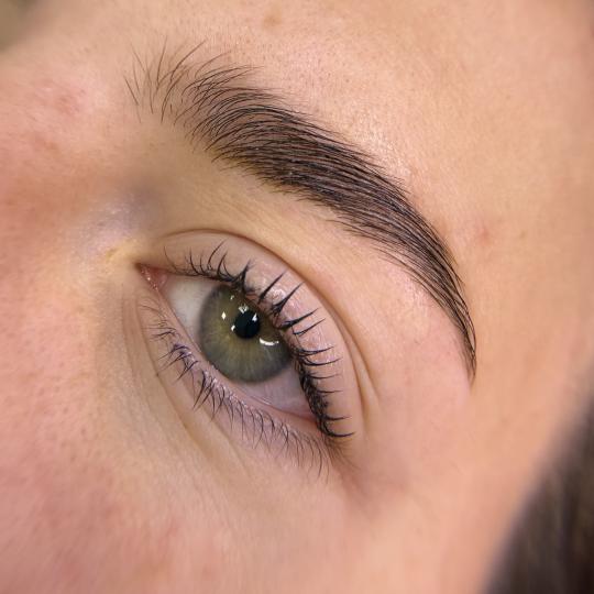 Magic Story Studio #novisad Trepavice Lash lift + Brow lift Lice