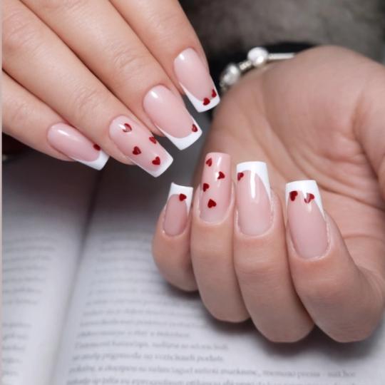 Beauty Team J&S 037 #krusevac Izlivanje noktiju Izlivanje noktiju gelom - L dužina