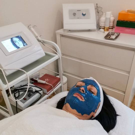 Viva Derm #beograd Radiotalasni i ultrazvučni tretmani RF lifting - lice + vrat + dekolte