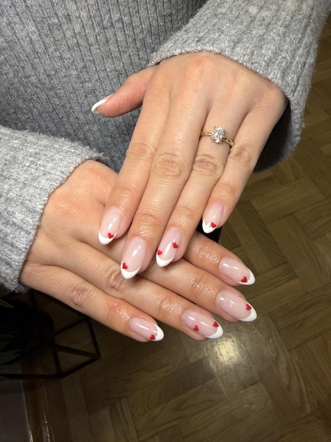 Beauty room Zvezdara #beograd Izlivanje noktiju Korekcija izlivanja noktiju gelom - S dužina