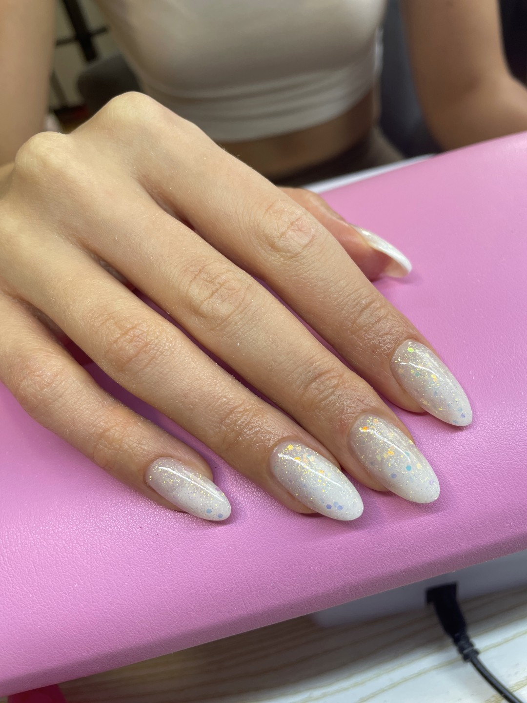 Beauty room Zvezdara #beograd Izlivanje noktiju Korekcija izlivanja noktiju gelom - L dužina