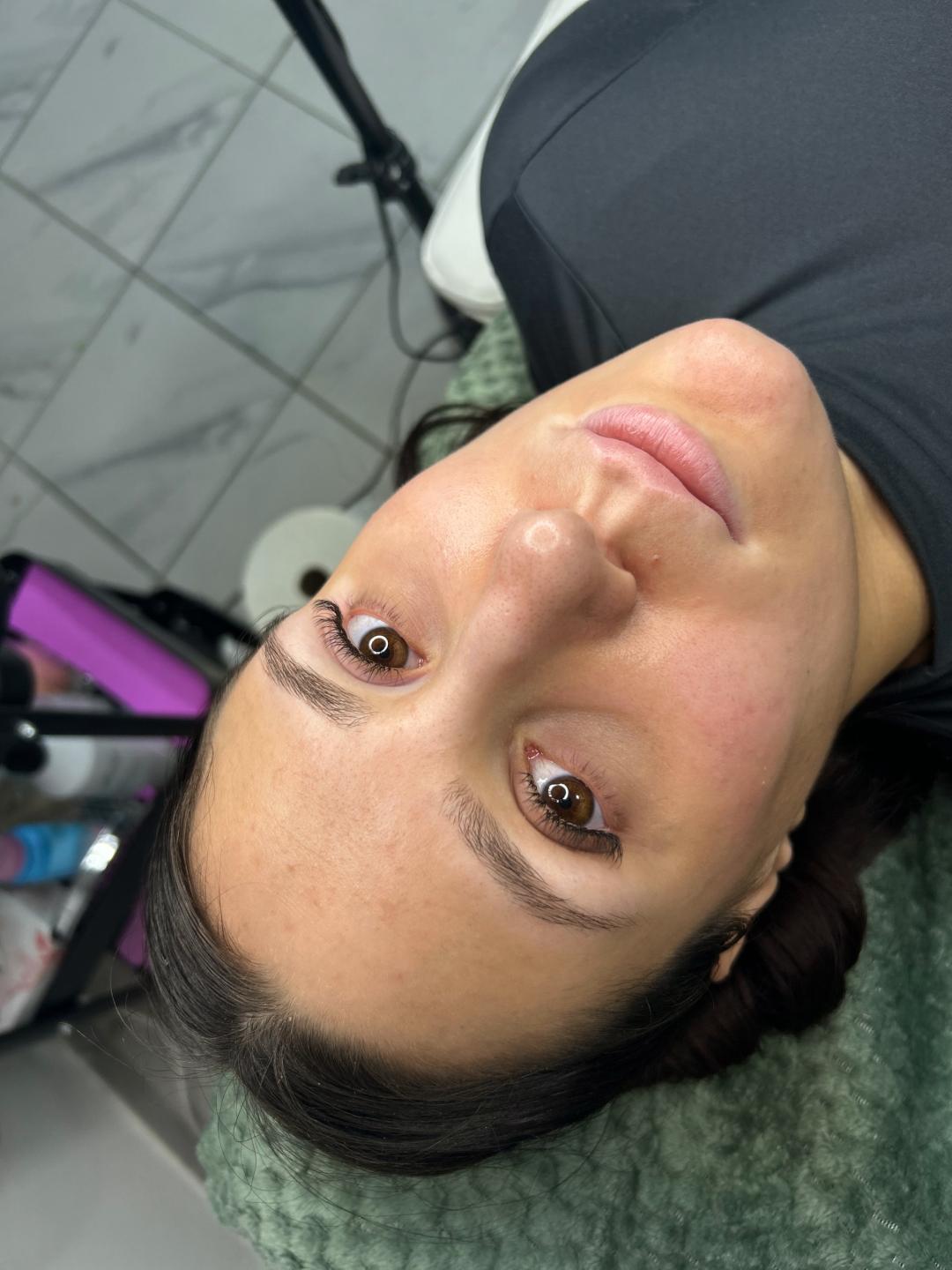 Beauty Code by Nela #novisad Trepavice Svilene trepavice Y