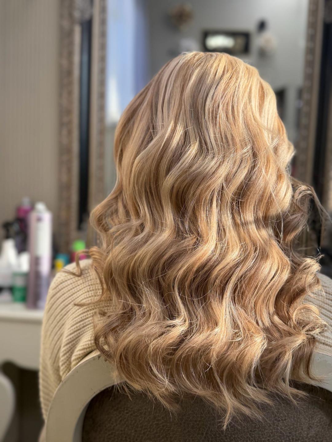 Bibi beauty centar #beograd Uvijanje, lokne i talasi Holivudski talasi / glam wawes- sve dužine kose