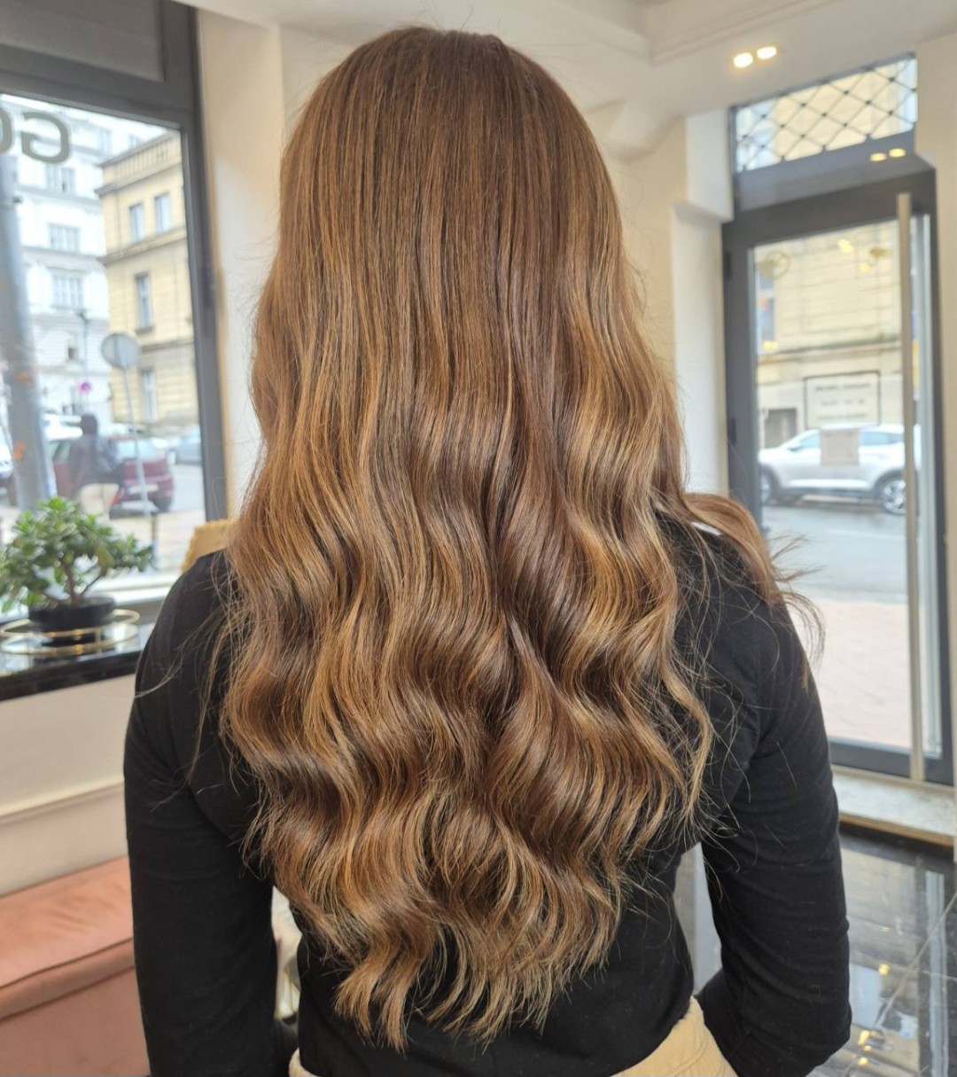 Esthetique Privé #beograd Ombre, sombre, balayage Balayage + Preliv +Feniranje + Šišanje +Black Caviar tretman